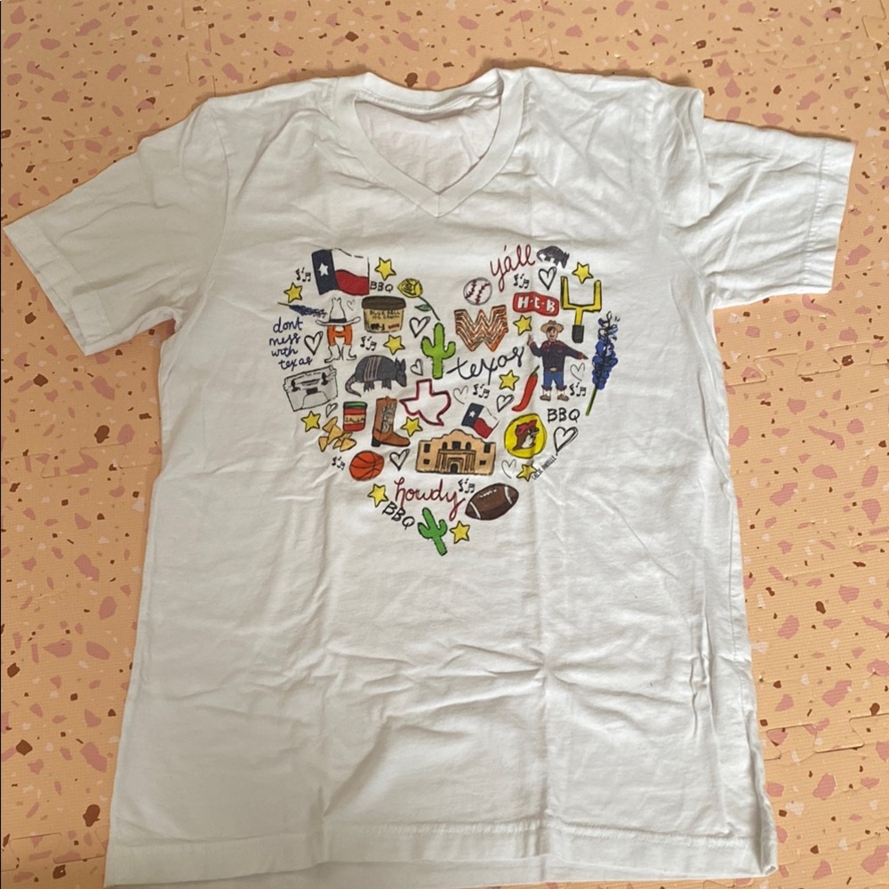 Callie Danielle White Texas Graphic T-Shirt